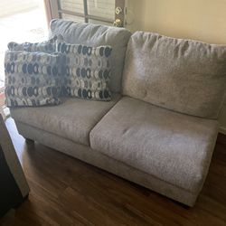 Great condition couch, Grey 