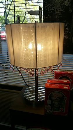 Table lamp