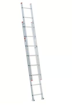 16 ft Extension Ladder by Werner (Good Condition)