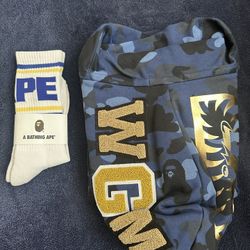 Size Large Bape Hoodie Camo 