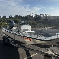18’ Fishing Boat