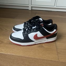 Nike Dunk Low Retro Size 10.5M BRAND NEW!