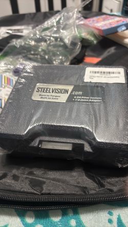 Oil filter sockets