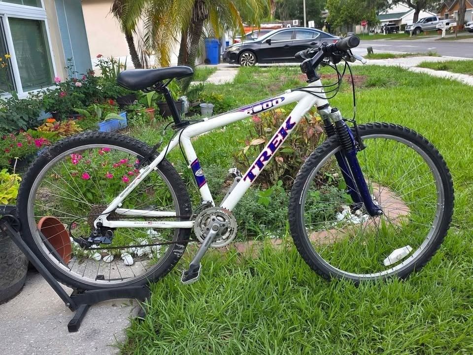 Trek 6000 Mountain Bike