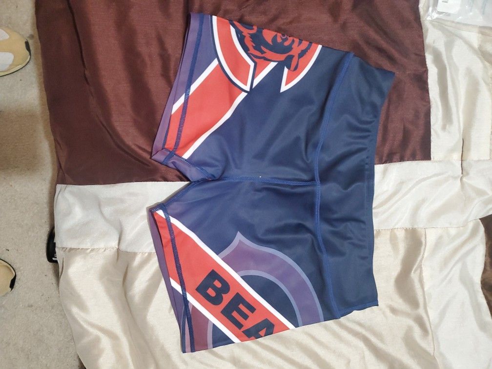 Chicago BEARS women Yoga Shorts for Sale in Bedford Park, IL - OfferUp