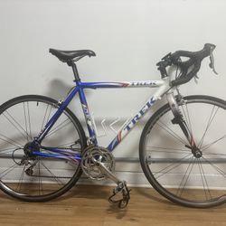 Trek 5200 OCLV Carbon Road Bike – 52cm – Excellent Condition – Ready to Ride 