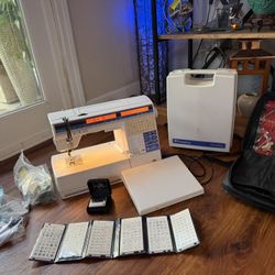 Husqvarna Viking #1 300 Year Anniversary Edition Sewing Machine w/ Accessories