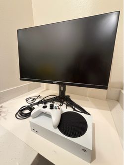 Xbox Series S Bundle w Gaming Moniter