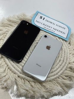 Unlocked iPhone 8 📱 – Compatible with All Carriers! Get Yours Today!