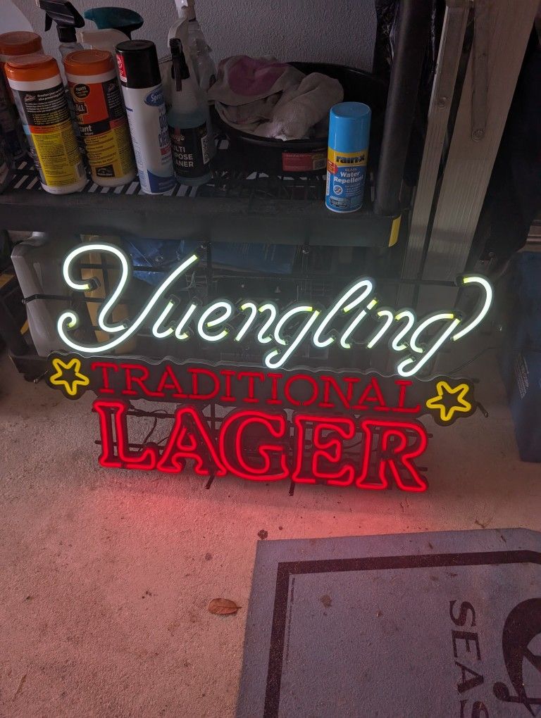 yuengling LED