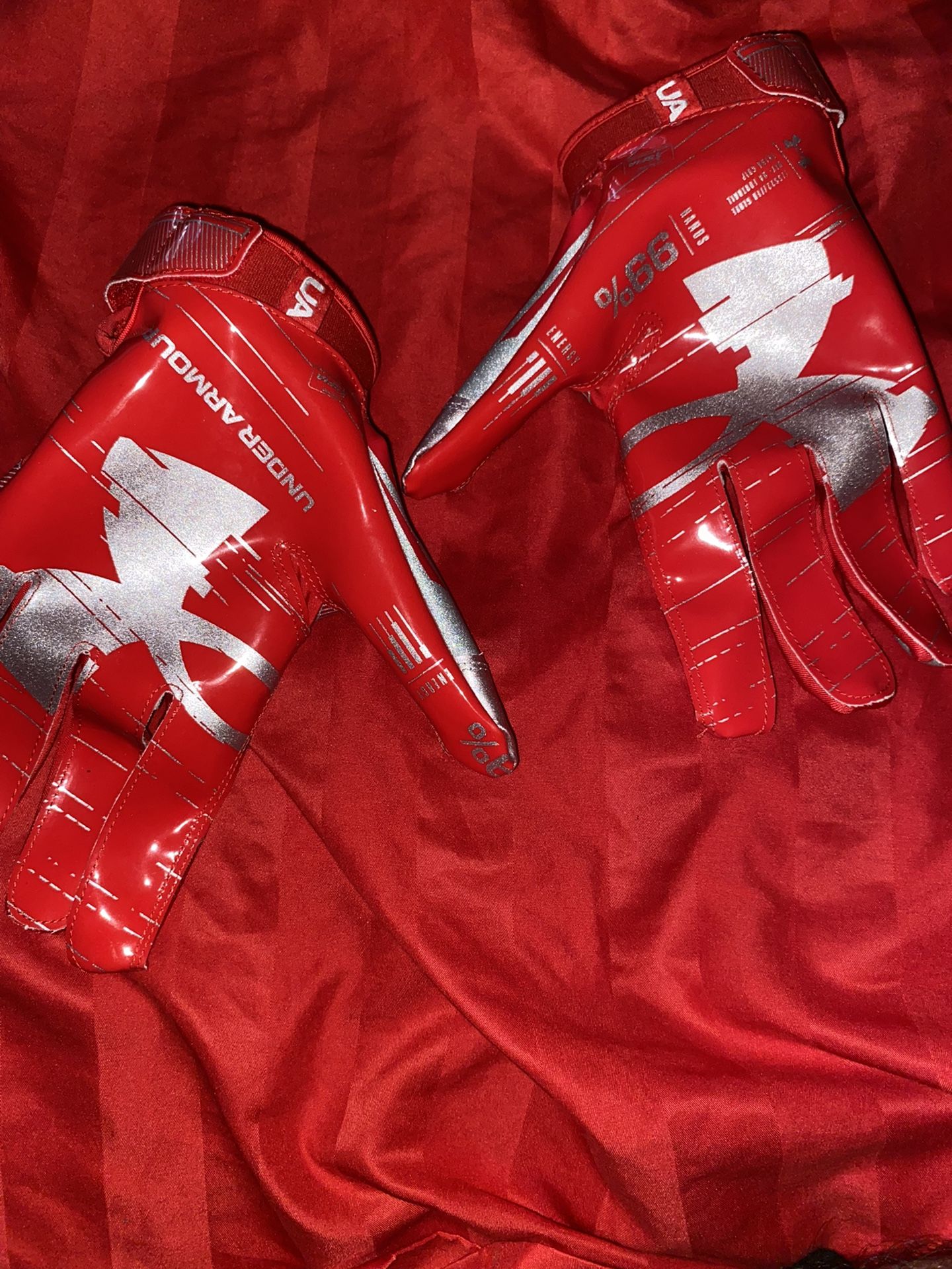 Under Armour Football Gloves Red