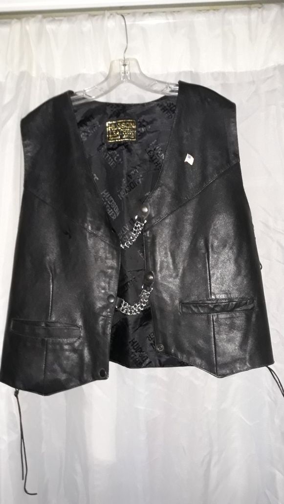 Leather Motorcycle Vest. XL