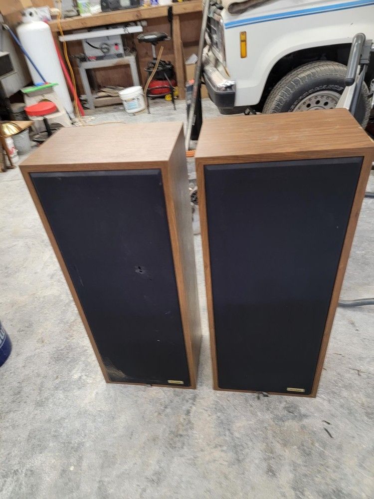acculab Model 550 Speakers
