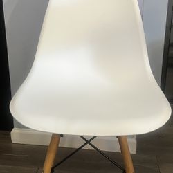 4 Amazing chairs 🪑 