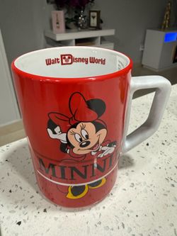New Walt Disney world Minnie mug