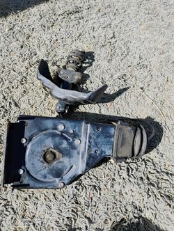 Tire Emergency Holder.