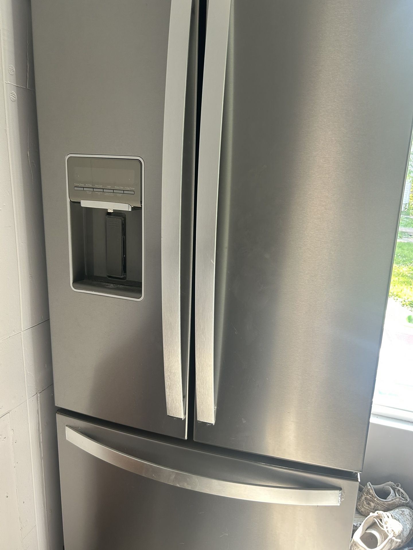 Whirlpool Refrigerator 
