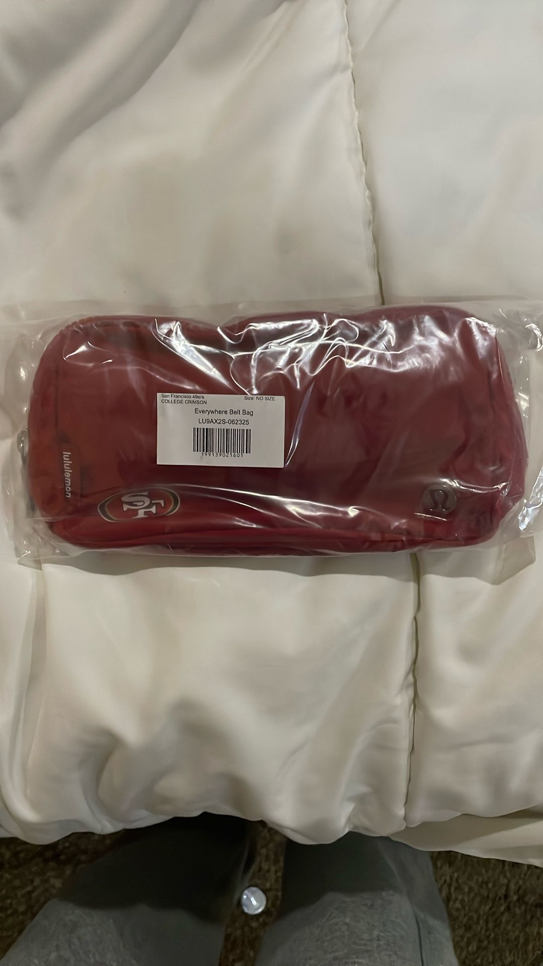  49ERSNFL Lululemon  Belt Bag 