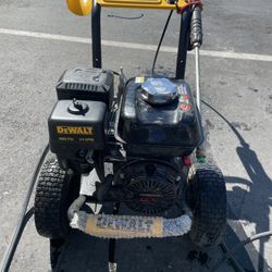 3600 PSI Dewalt Pressure Washer 