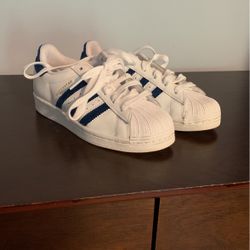 Adidas Superstar Boys 4.5y