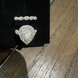 2.2 Karat 10k White Gold Ring