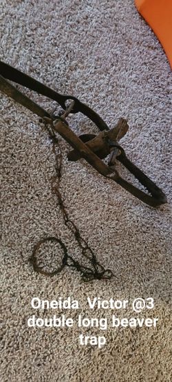 Vintage Oneida Victor #3 Double Long Spring Beaver Trap