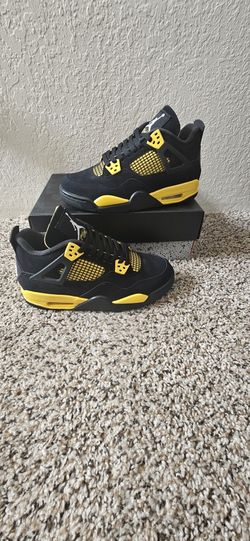 Jordan Retro Thunder Yellow