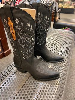 Nuevas botas vaqueras de piel para mujer