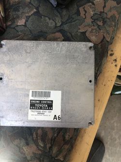2005 Toyota 4.0L Engine Computer