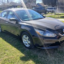 2016 Nissan Altima 
