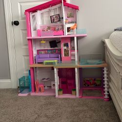Kid Doll House