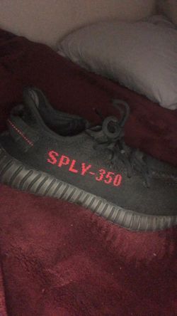 YEEZYS  Size 8 wore only to try on