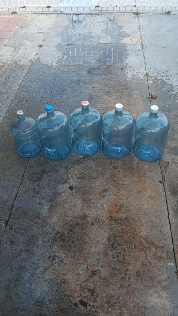 Wqater Jugs - 5 Gallon Jug - 5 Gallon Water Container Jugs