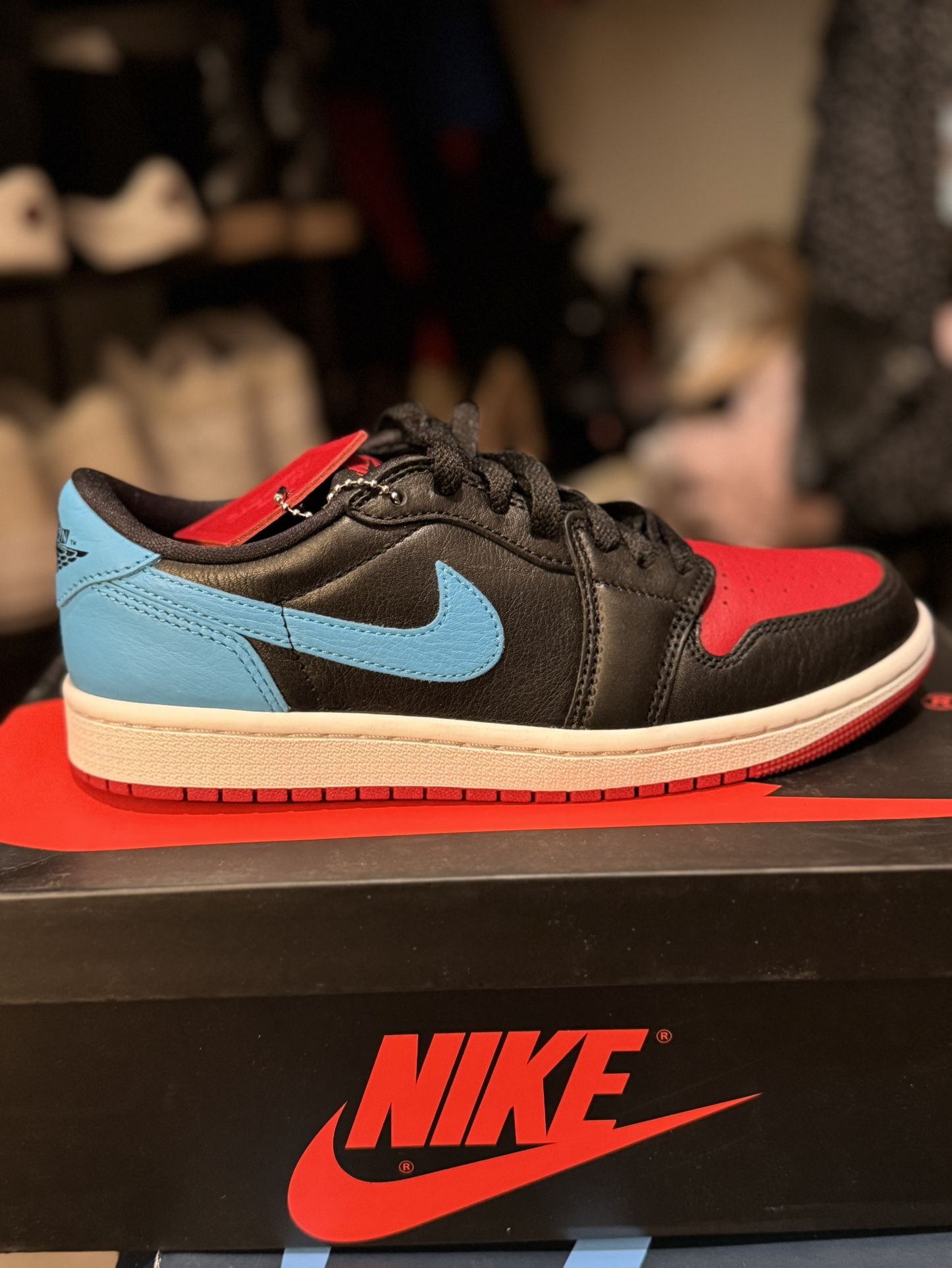 Jordan 1 Retro Low Blue Red