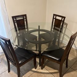 Dining Table 4 Chairs Circle Glass And Wooden