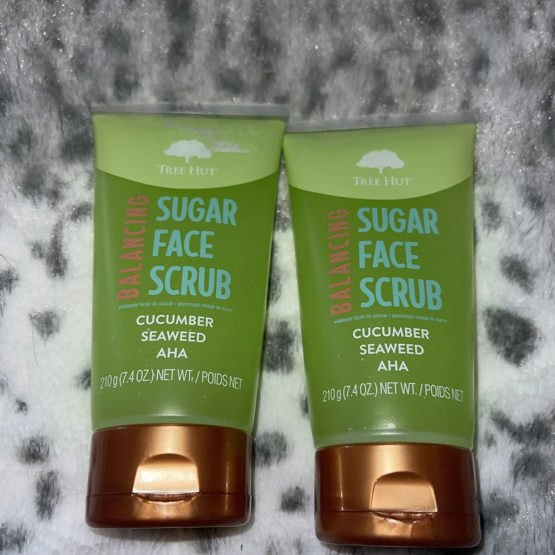 Tree Hut Face Scrub Set