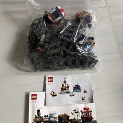 LEGO Holiday Train 10361 – with Instructions