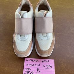 Michaels Kors Shoes 6.5
