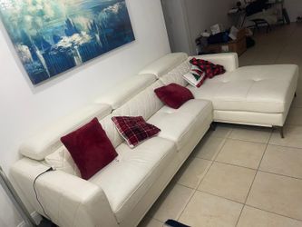 White Leather Sofas
