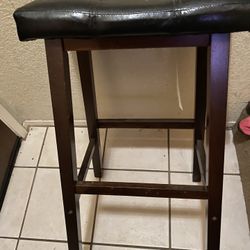 Barstool 