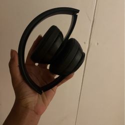 Beat For Sale !!  Solo 3’s 