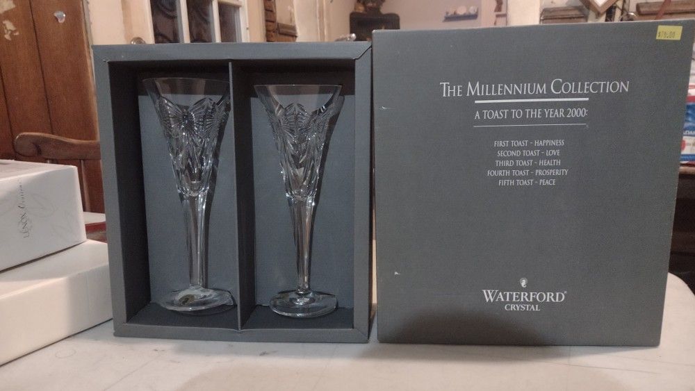 Waterford Crystal Millennium Collection Happiness Toasting Flutes  Set of 2+box

