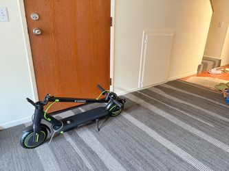 Electric scooter