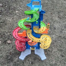 Fisher-Price Little People City Skyway toy set