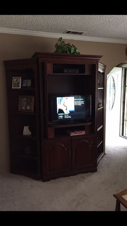 Entertainment unit
