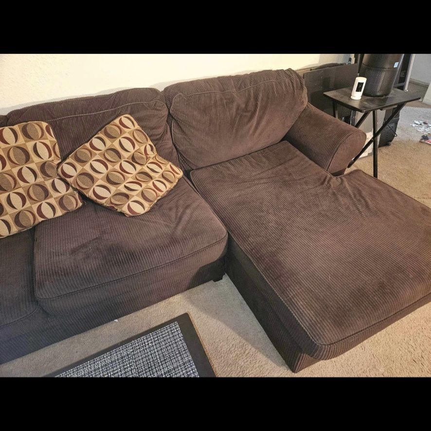 Brown Sectional Couch No Rips No Tearing 