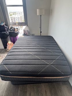 12 inch queen size mattress