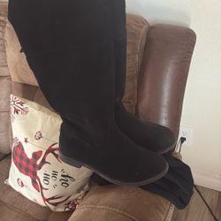 Girl Boots Size 2