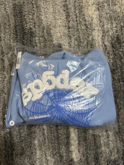 Men’s Spider Hoodie Size Medium