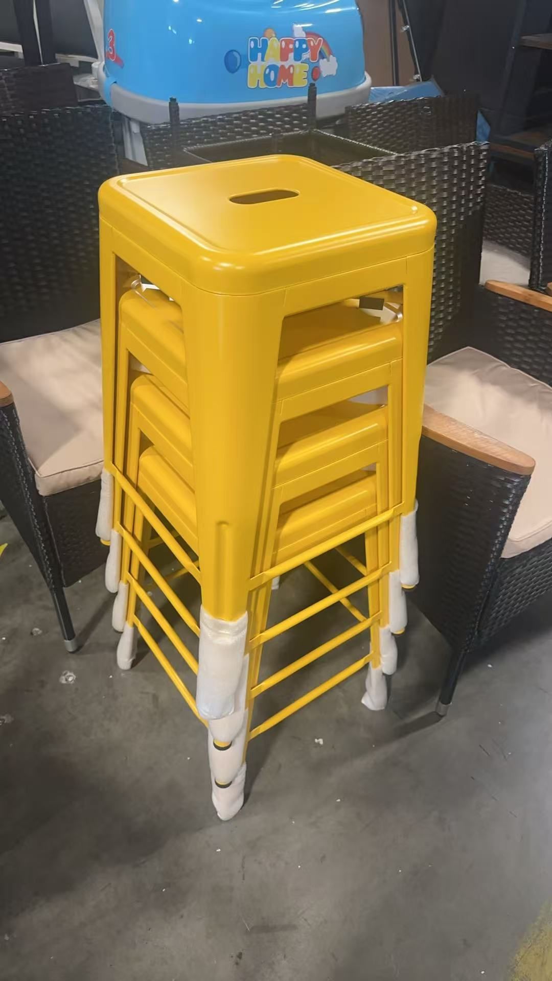 ❤️Metal Bar Stools 24" Indoor Outdoor Stackable Barstools Modern Style Industrial Vintage Counter Bar Stools Set of 4